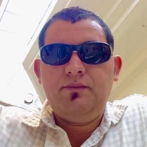 Meet your Posher, Salim